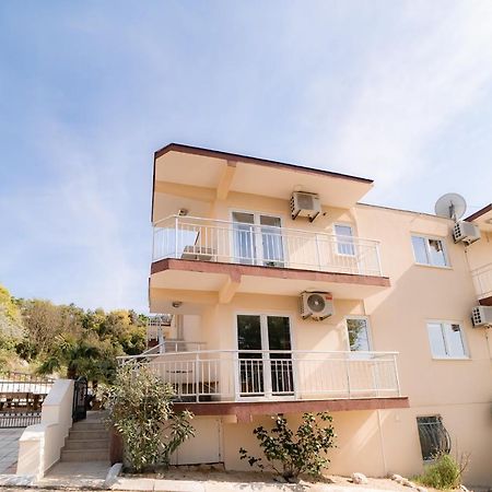 Villa Katharina Utjeha Exterior foto