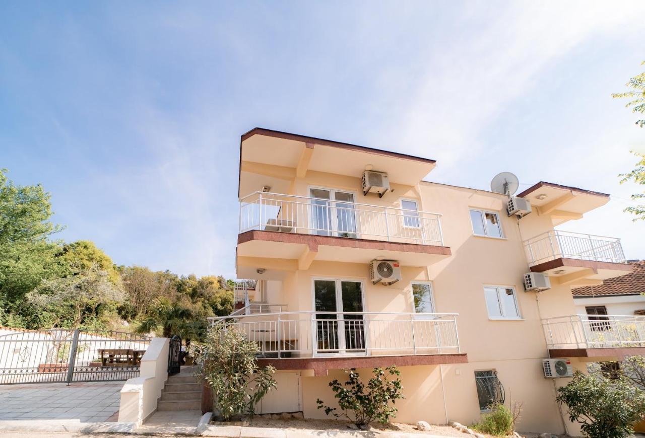 Villa Katharina Utjeha Exterior foto
